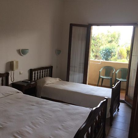 Hotel Le Narval Calcatoggio  Buitenkant foto