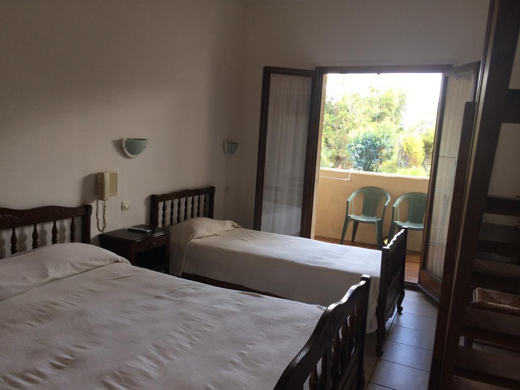Hotel Le Narval Calcatoggio  Buitenkant foto