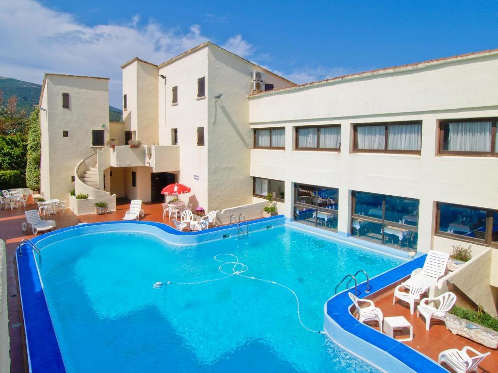Hotel Le Narval Calcatoggio  Buitenkant foto